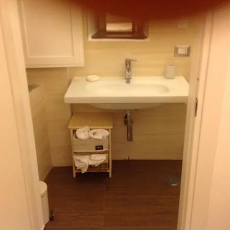 Palazzo Della Poesia Bed & Breakfast 2*