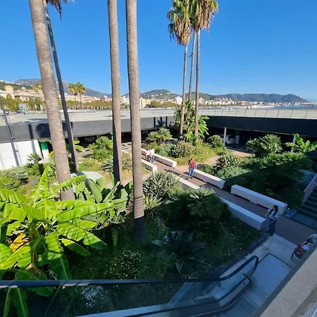 فندق مبيت وإفطار Palazzo Della Poesia 4*